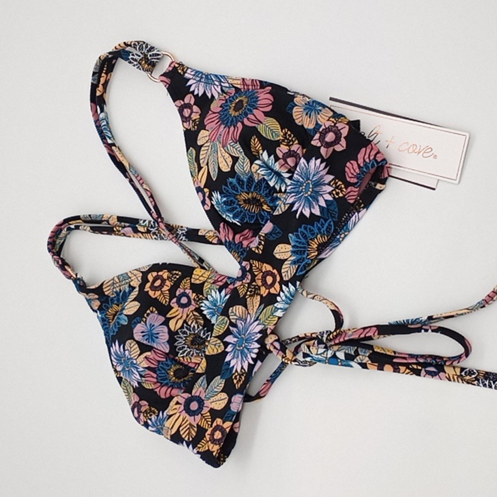 Salt + Cove In Full Bloom Strappy Bikini Top Black S